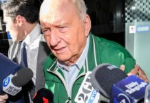 Alan Jones loses bid to censor media alan jonez 3