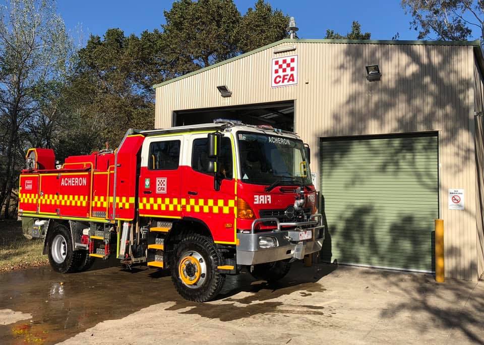 acheron_CFA Acheron CFA truck and shed.
