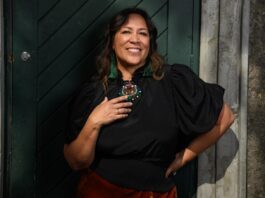Kate Ceberano plays sold out roll-call of Oz classics Kate Ceberano
