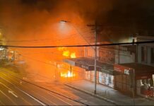 Firefighters contain Richmond illicit smoke shop blaze