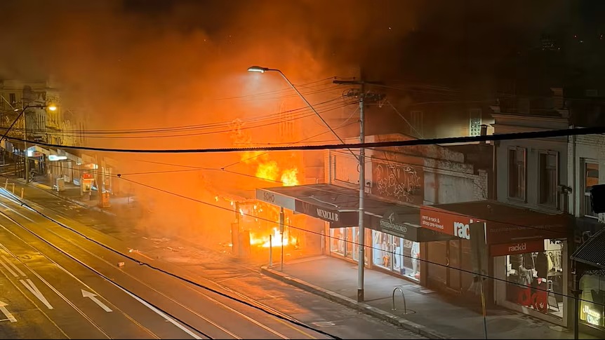 richmond_shop_fire