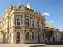 August 15, 1885: Broken Hill in far west New South Wales is declared a town Broken Hill Trades Hall