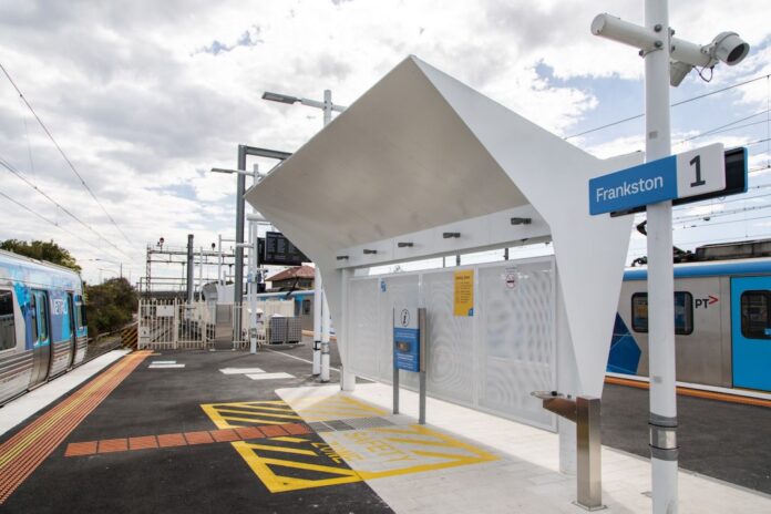 frankston railway station