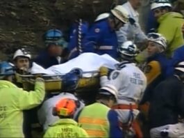 August 2, 1997: Stuart Diver is pulled alive from the rubble of the collapsed Thredbo resorts Stuart Diver