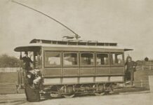 October 14, 1889: Australia’s first electric trams begin operating box hill tram
