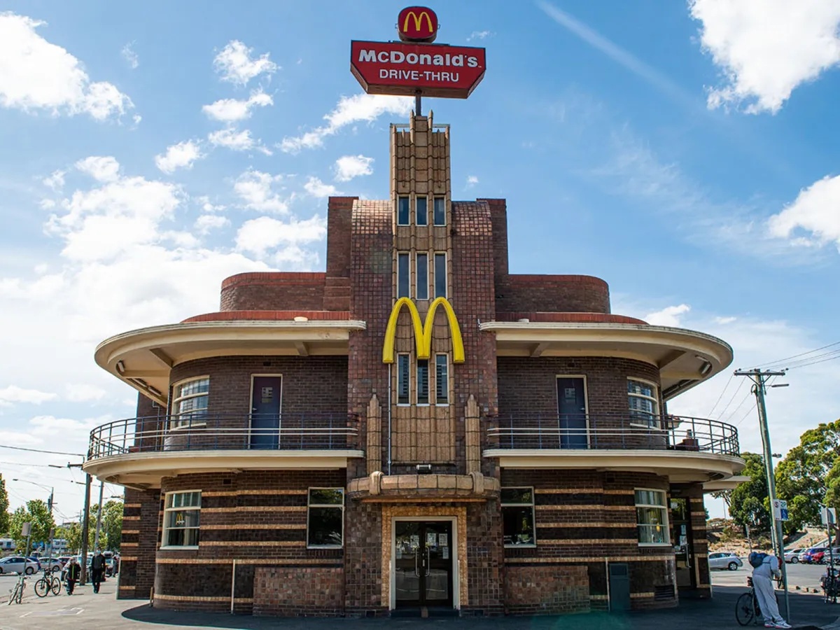 mcdonalds_clifton_hill mcdonalds maccas clifton hill melbourne